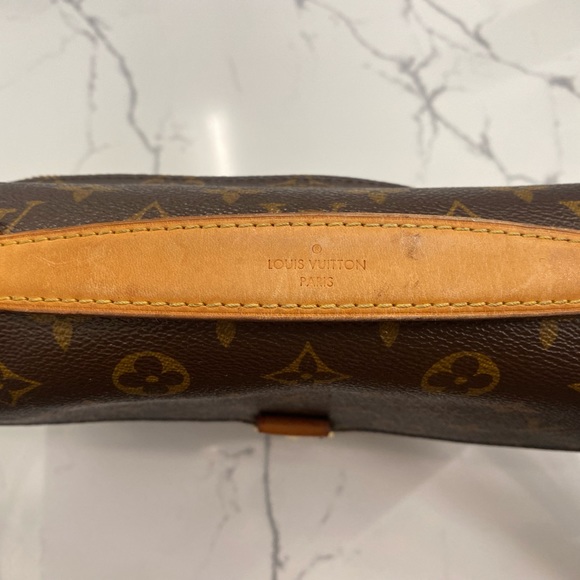 SOLD ‼️ Authentic Louis Vuitton Pochette Metis - Picture 3 of 15